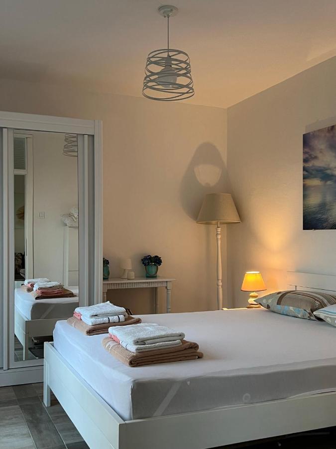 Seahaven Apartment Petrovac Exterior foto