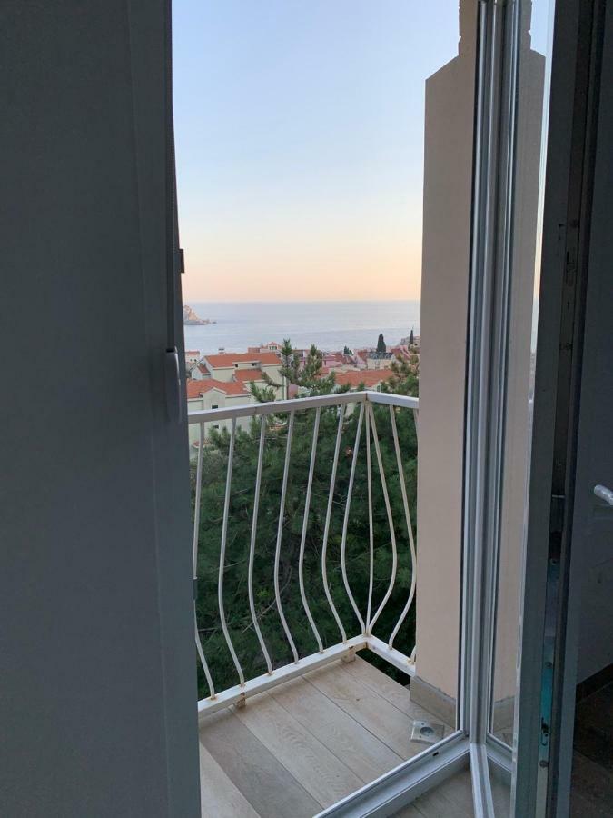 Seahaven Apartment Petrovac Exterior foto