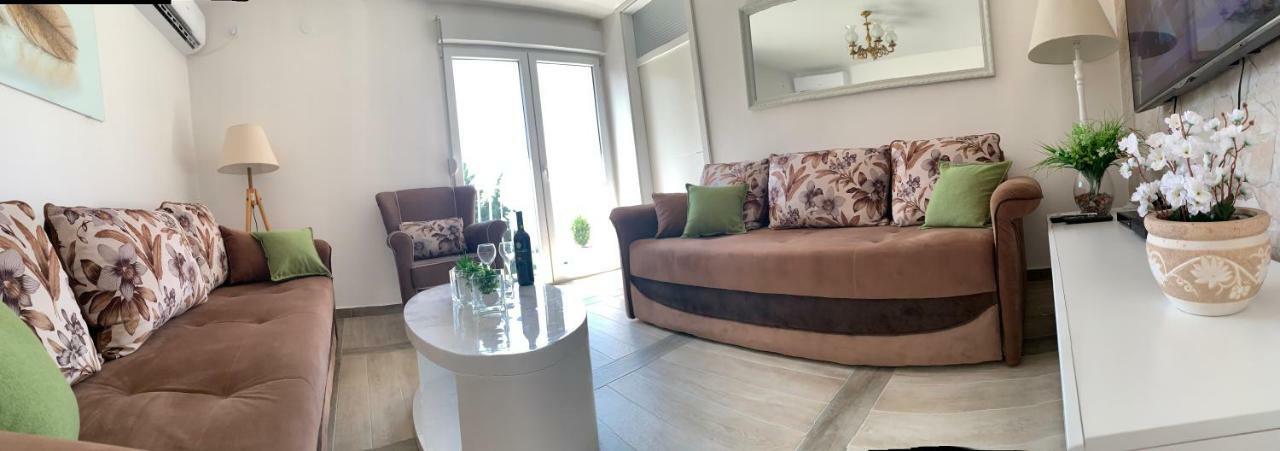 Seahaven Apartment Petrovac Exterior foto
