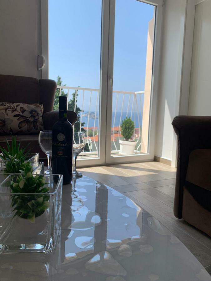 Seahaven Apartment Petrovac Exterior foto