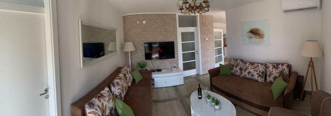 Seahaven Apartment Petrovac Exterior foto