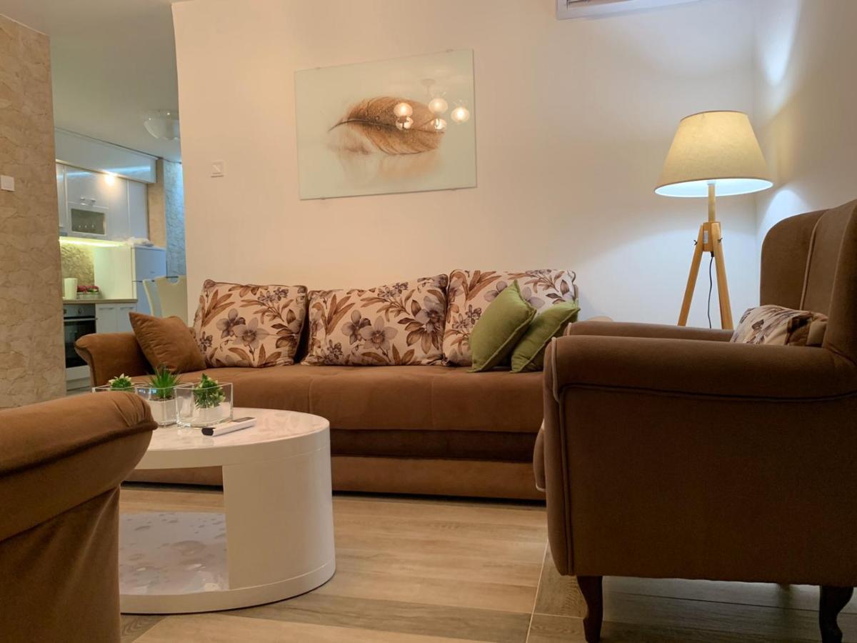 Seahaven Apartment Petrovac Exterior foto